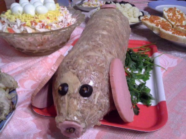 Odd Food Serving (23 pics)