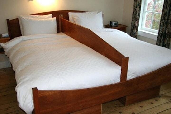 Unusual Beds (16 pics)