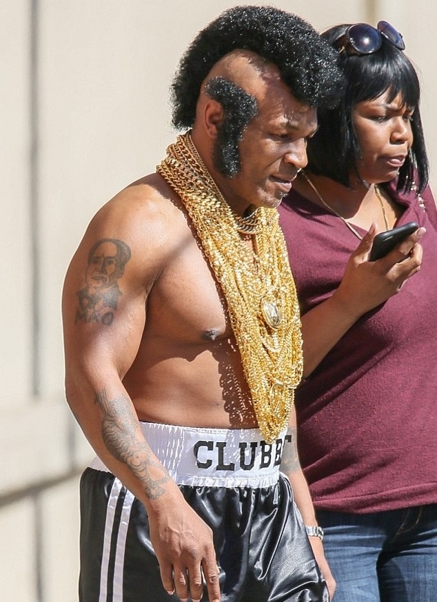 Odd Haircuts (17 pics)
