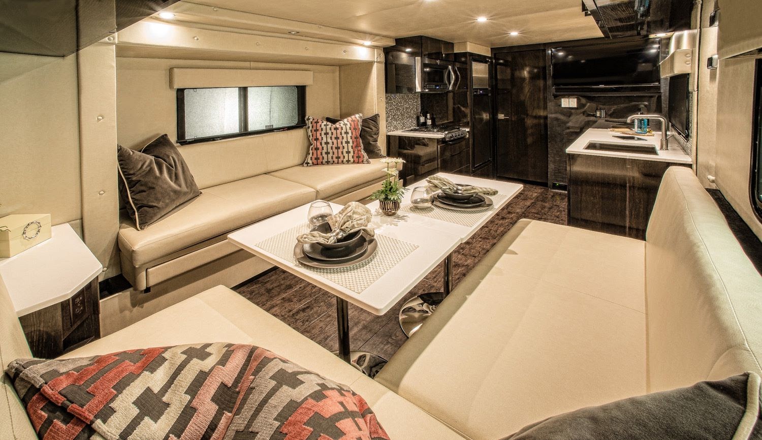 Amazing Motorhomes (20 pics)