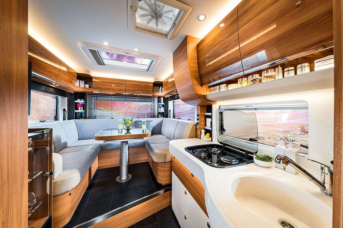 Amazing Motorhomes (20 pics)