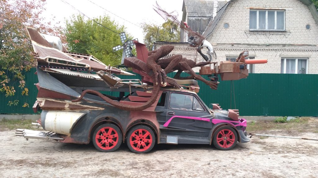 Crazy Cars (17 pics)