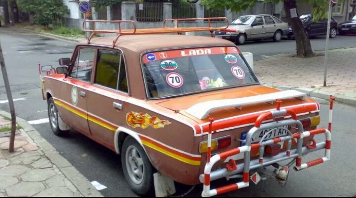 Crazy Cars (17 pics)