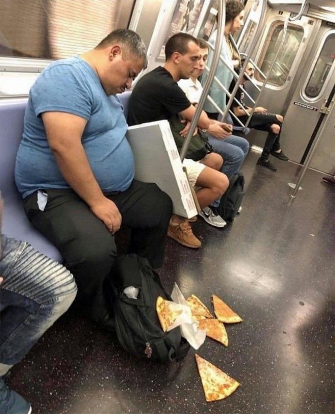 Awkward Situations (16 pics)