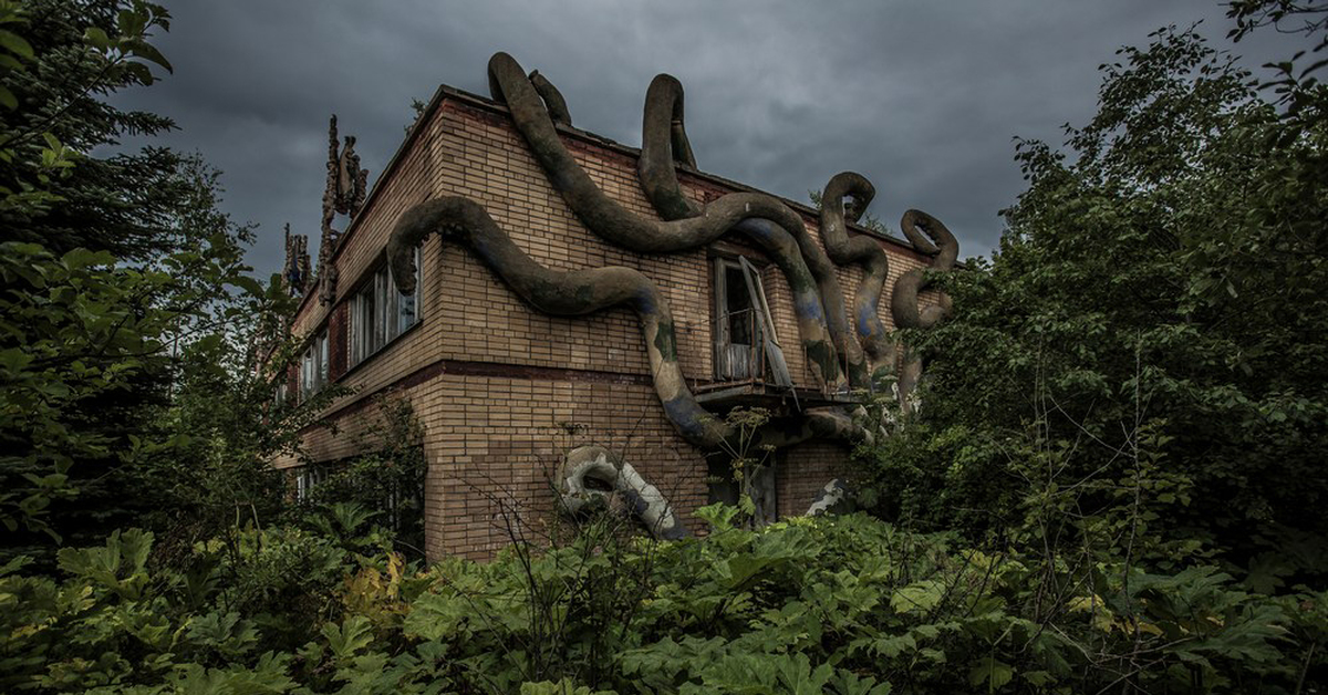 Beautiful Abandoned Places (23 pics)