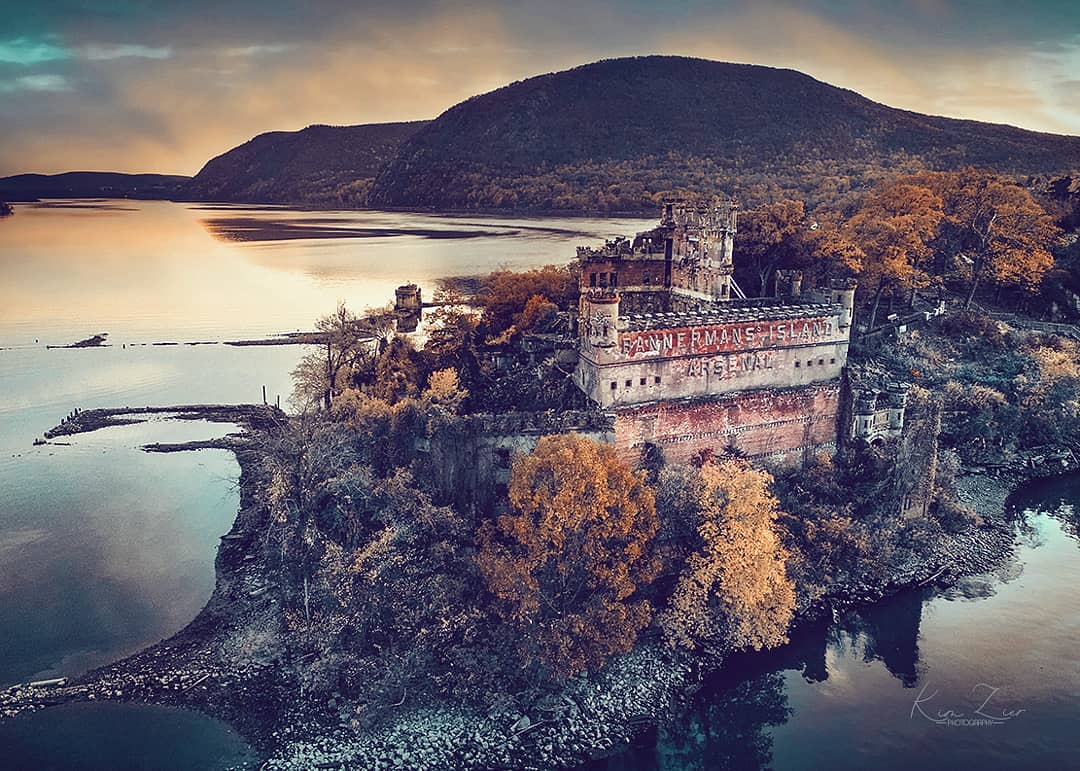 Beautiful Abandoned Places (23 pics)