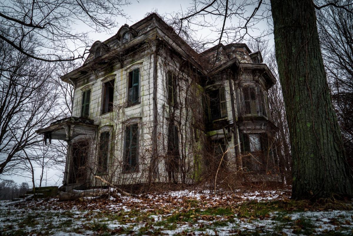 Beautiful Abandoned Places (23 pics)