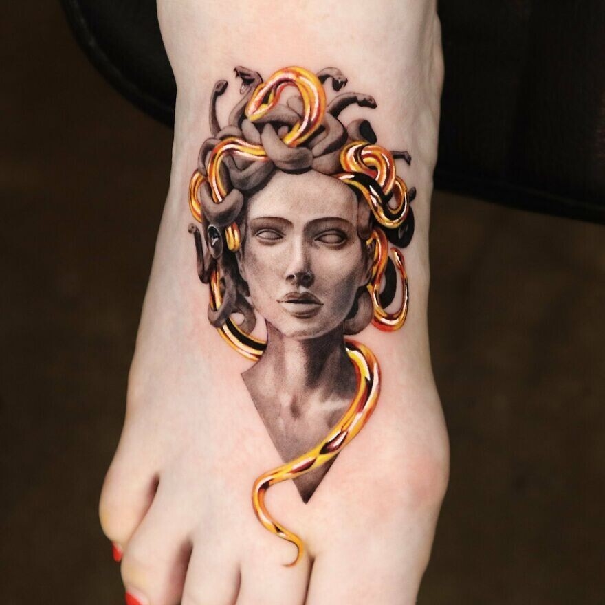 Unusual Tattoos (23 pics)