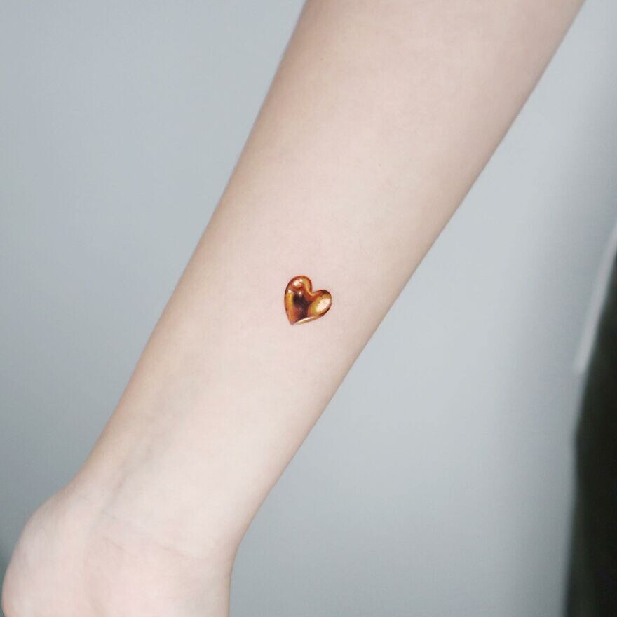 Unusual Tattoos (23 pics)