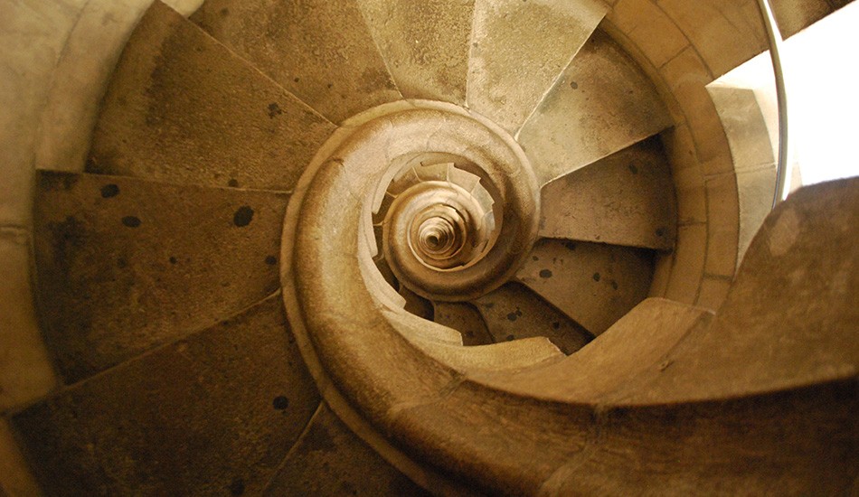 Scary Stairs (14 pics)