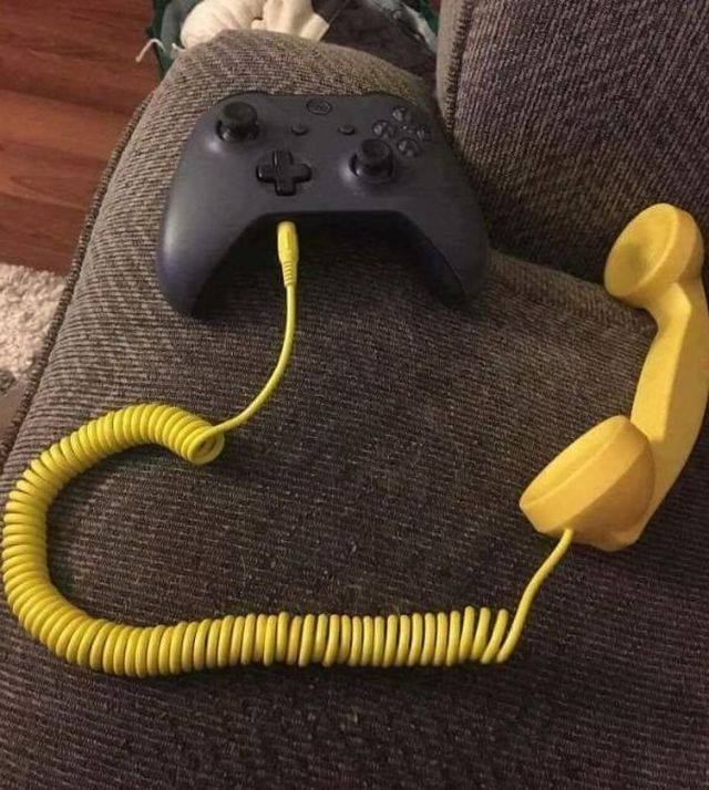 What Is Going On Here? (28 pics)