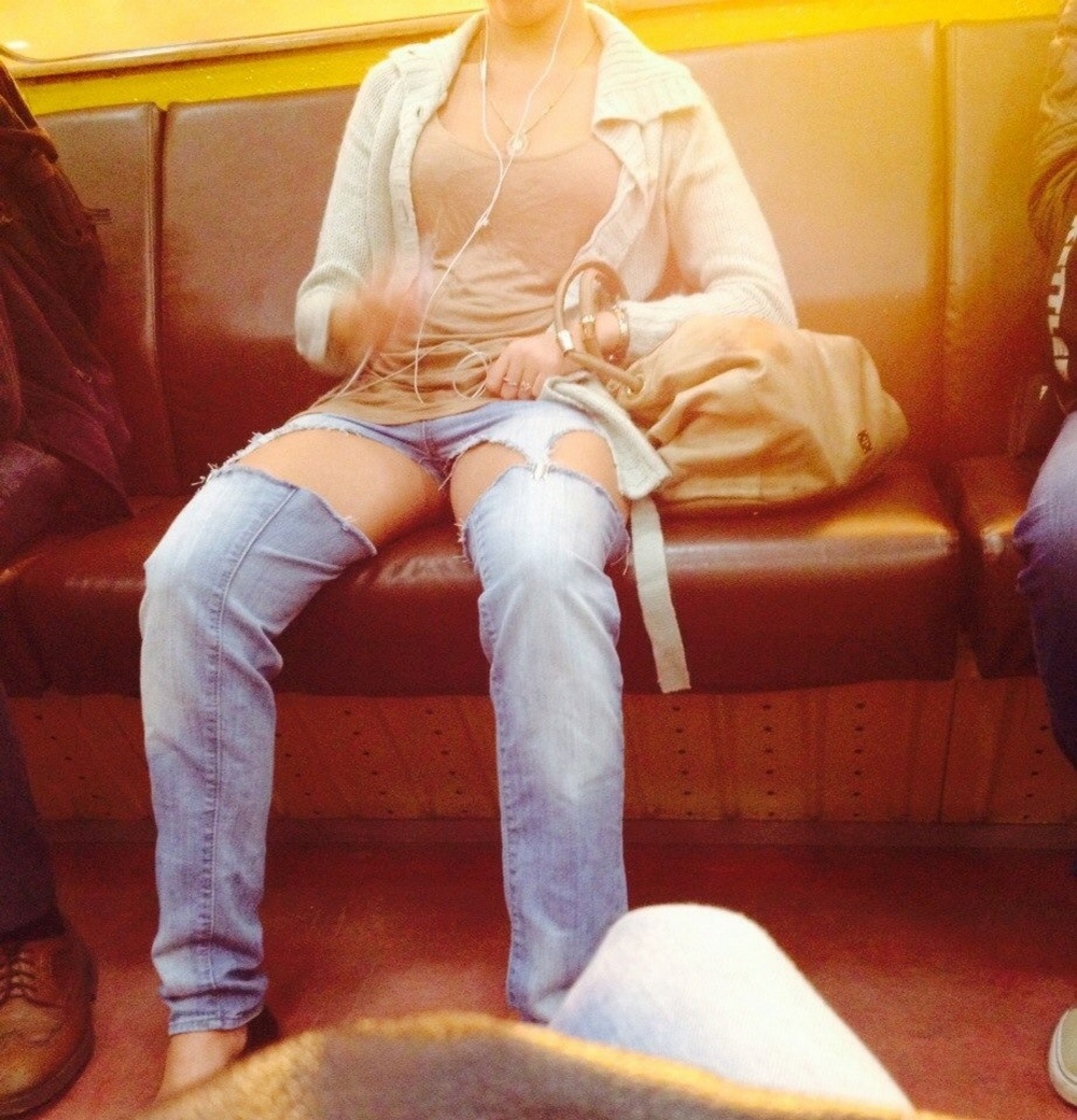 Strange People In The Subway (20 pics)