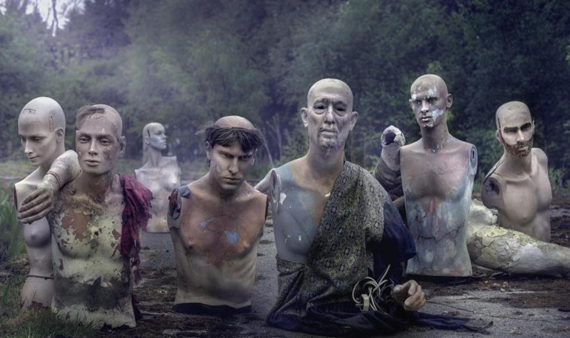 Creepy Photos (15 pics)