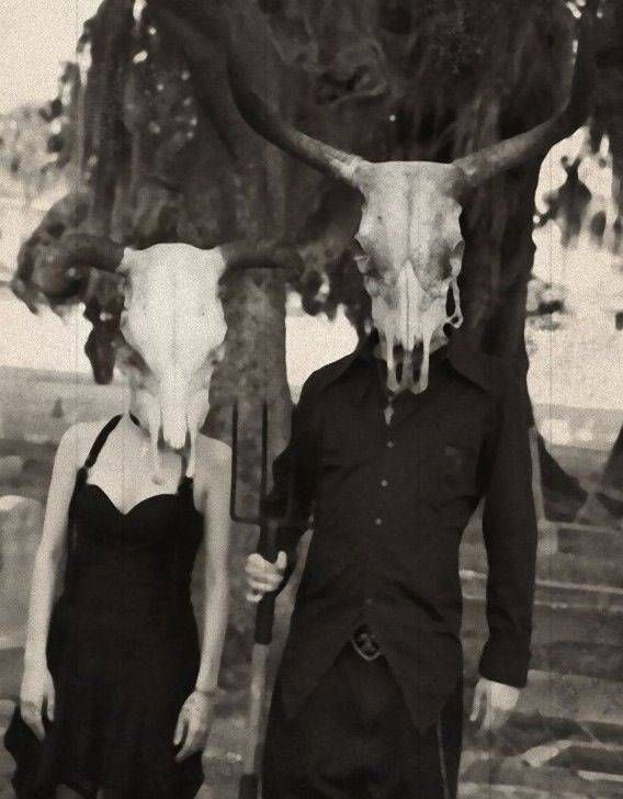 Creepy Photos (15 pics)