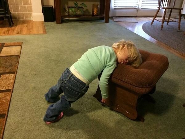 People Can Sleep Anywhere (19 pics)