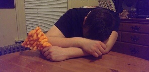 People Can Sleep Anywhere (19 pics)