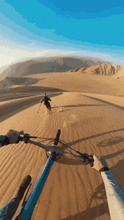 Acid GIFs, January 18 (25 gifs)