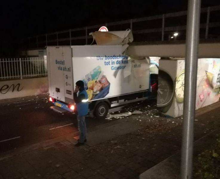 Bad Days Happen (19 pics)