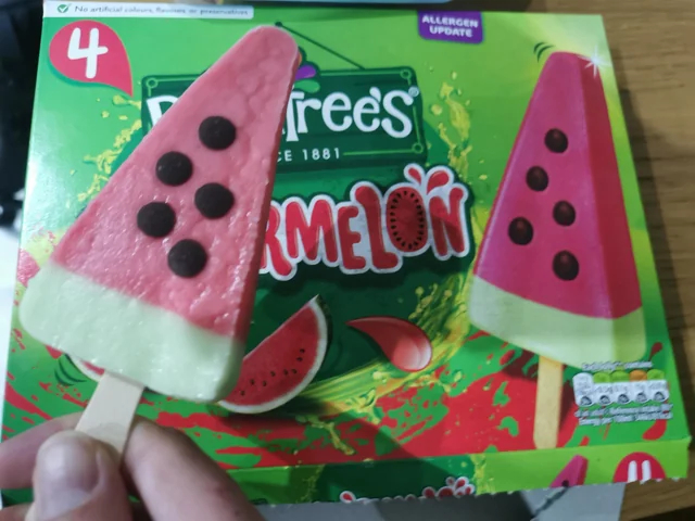 Expectations And Reality (22 pics)