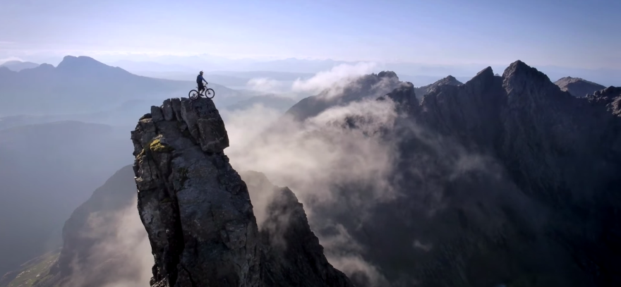 People Who Are Not Afraid of Heights (20 pics)