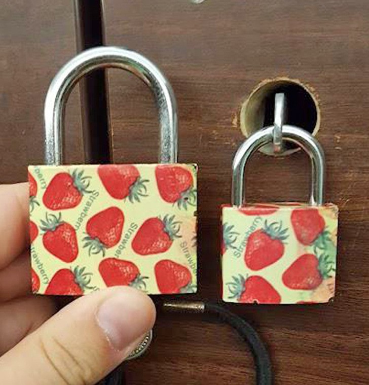 Unexpected Coincidences (17 pics)