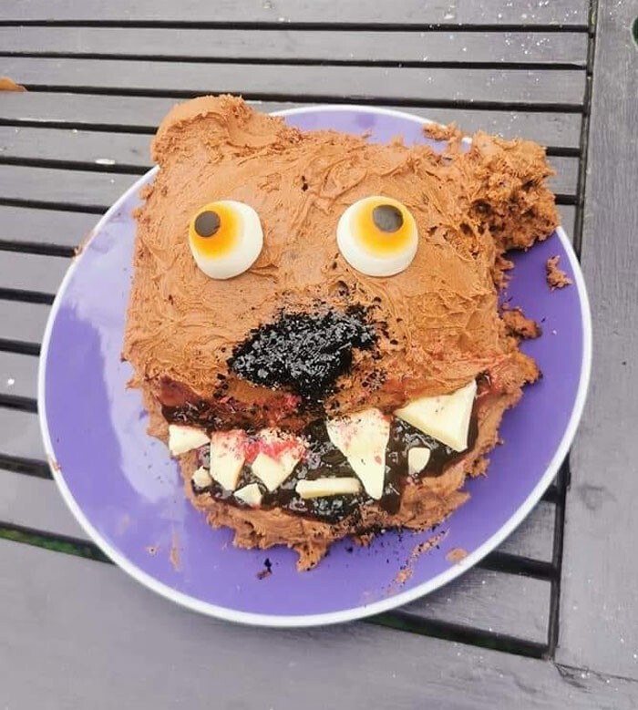 Awful Cakes (20 pics)