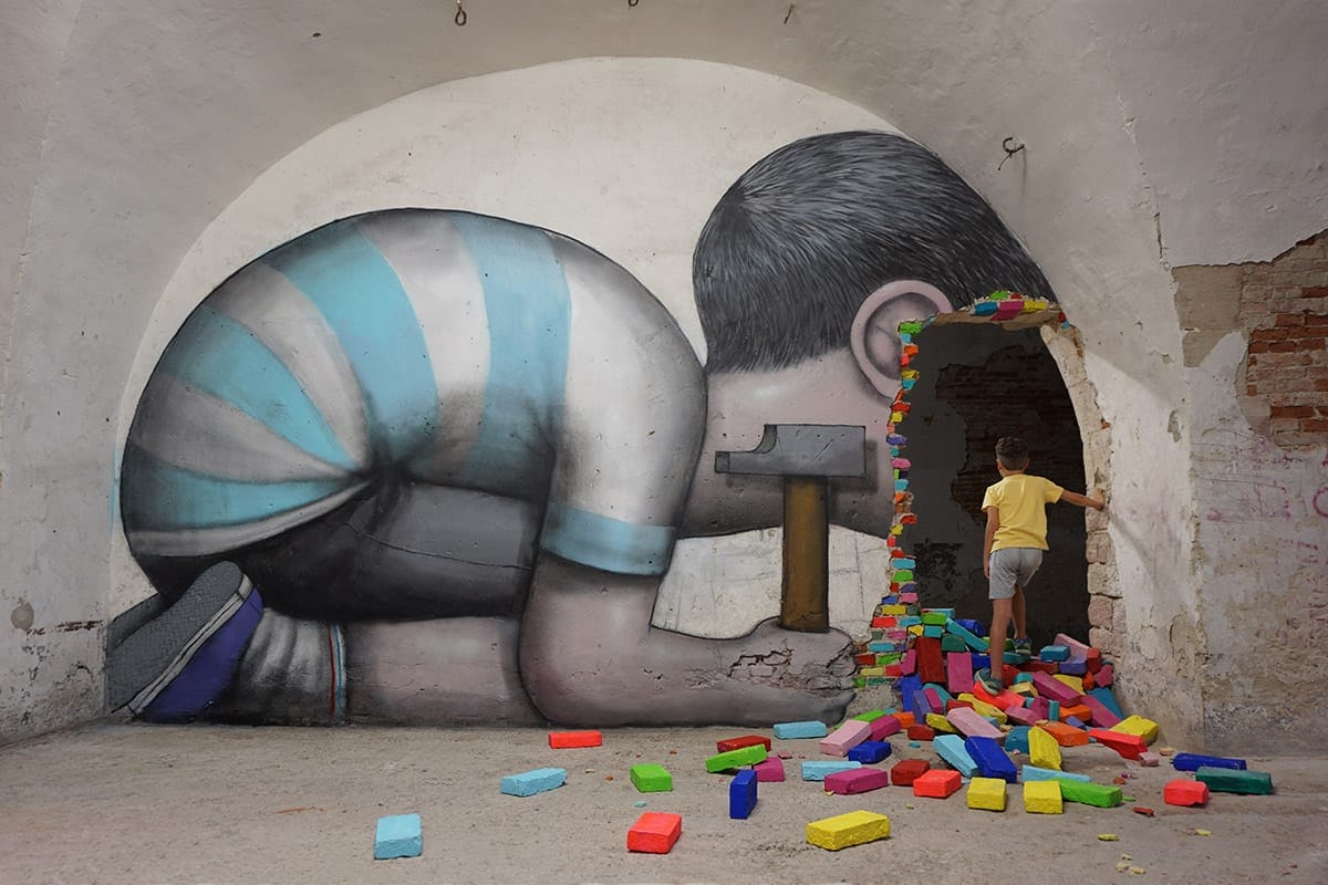 Street Art In Paris (15 pics)