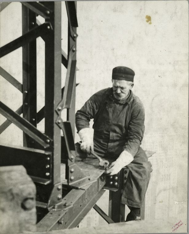 Photos From The Construction Of The Empire State Building (30 pics)