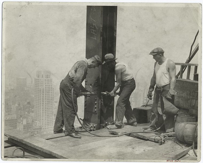 Photos From The Construction Of The Empire State Building (30 pics)