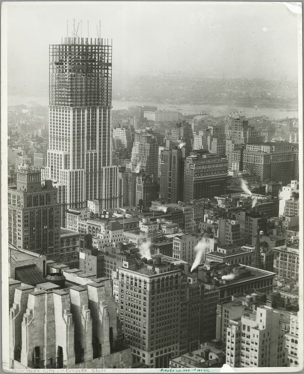 Photos From The Construction Of The Empire State Building (30 pics)