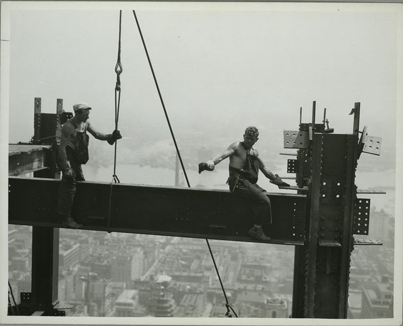 Photos From The Construction Of The Empire State Building (30 pics)