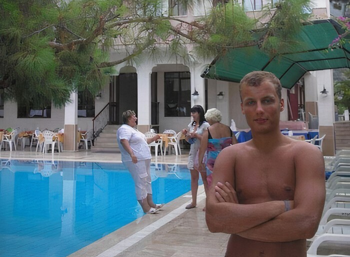 Right Moment (24 pics)