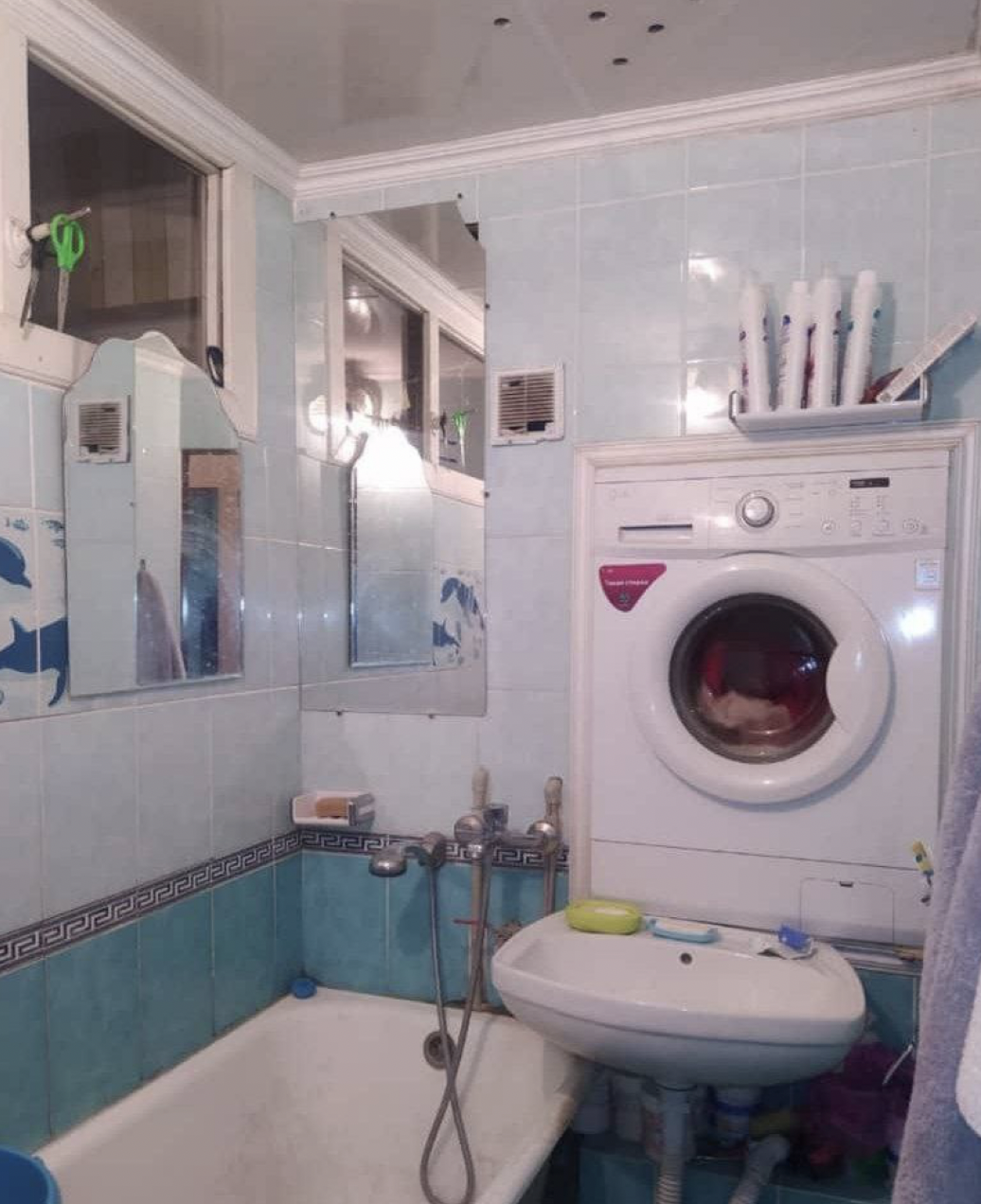 Odd Interiors (14 pics)
