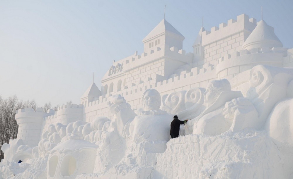 Cool Snow Sculptures (20 pics)