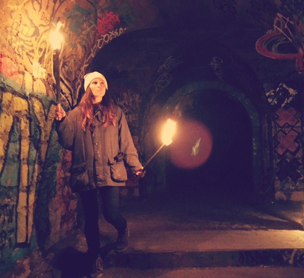 Abandoned Parisian Catacombs (35 pics)
