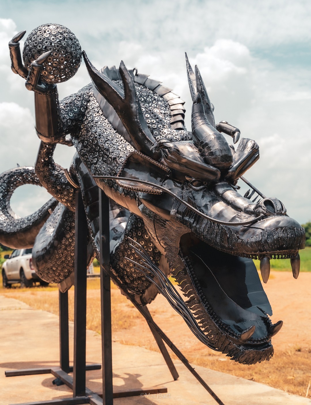 Amazing Metal Sculptures (25 pics)