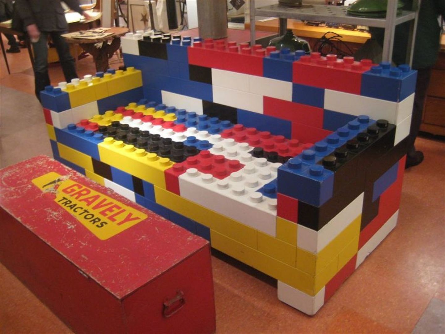 Unusual And Useful ''LEGO'' Constructions (17 pics)