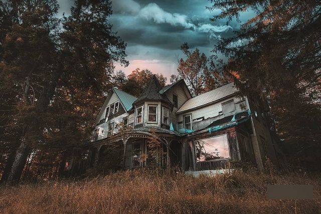 Atmospheric Abandoned Places (26 pics)
