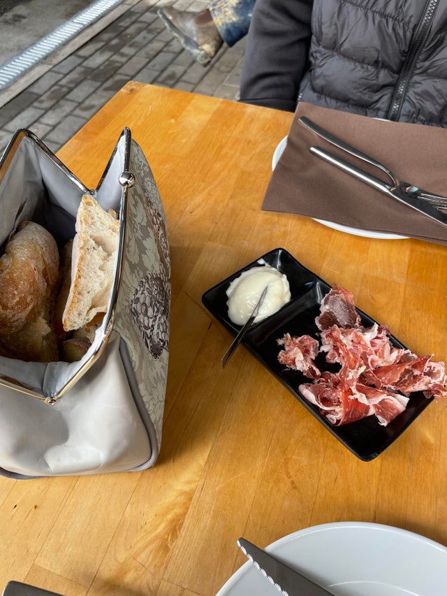 Weird Food Serving (36 pics)
