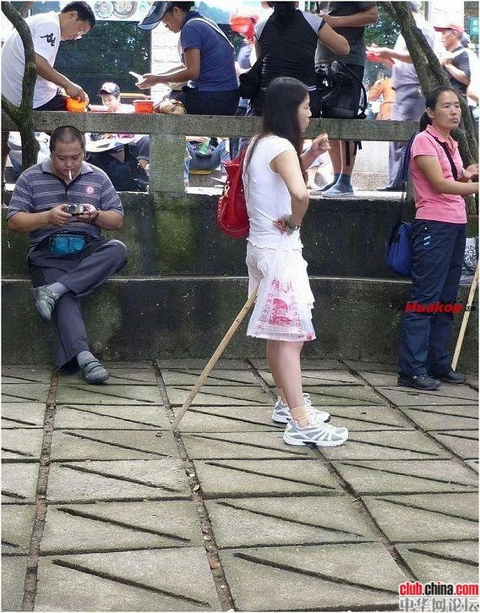 Strange Photos From Asian Countries (23 pics)