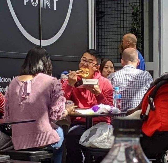 What Is Going On Here? (42 pics)