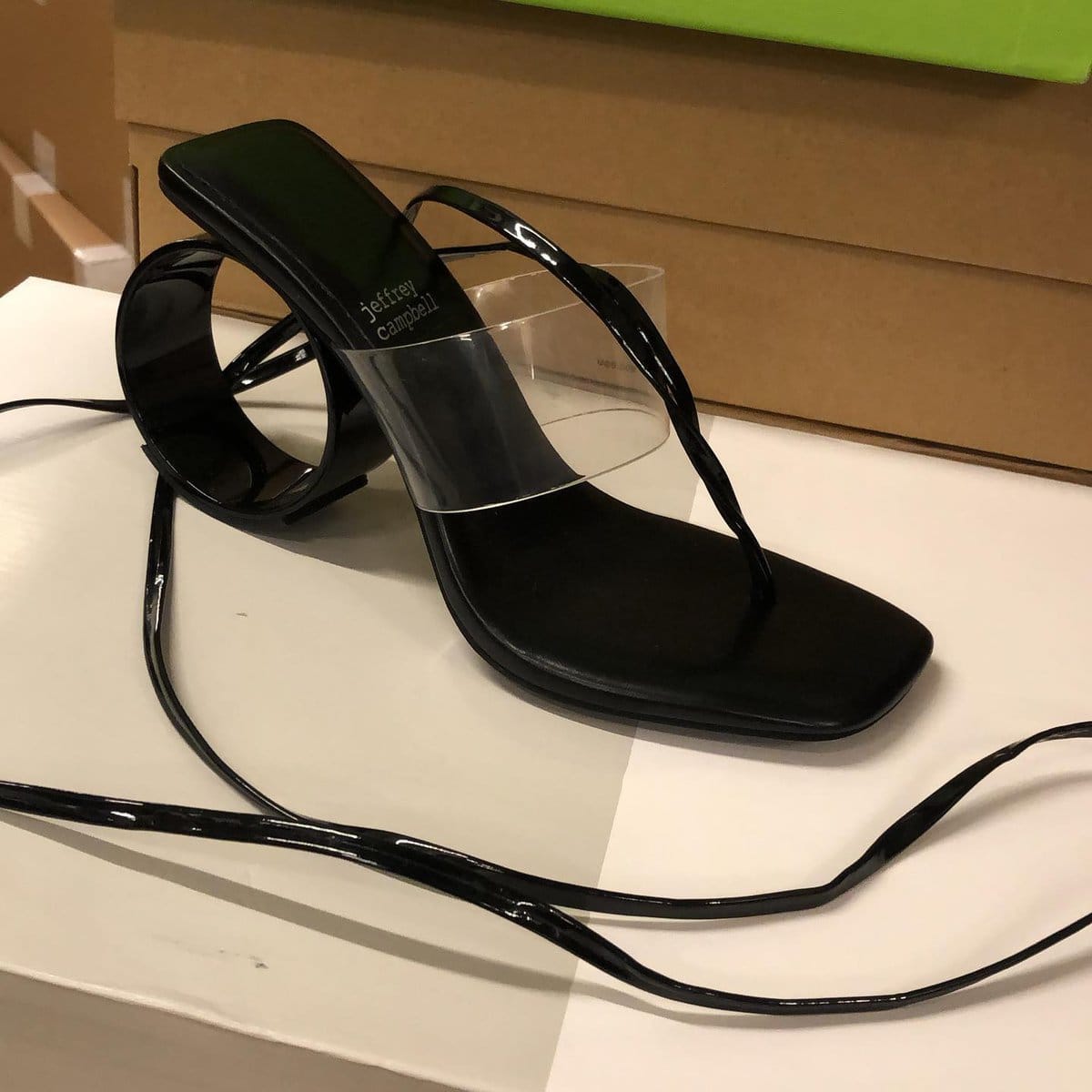 Awful Shoes (17 pics)