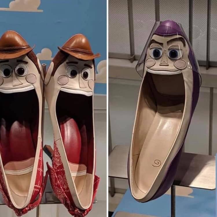 Awful Shoes (17 pics)