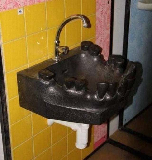 Terrible Designs (19 pics)