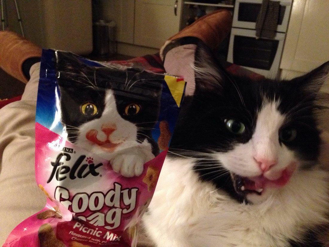 Unexpected Coincidences (18 pics)