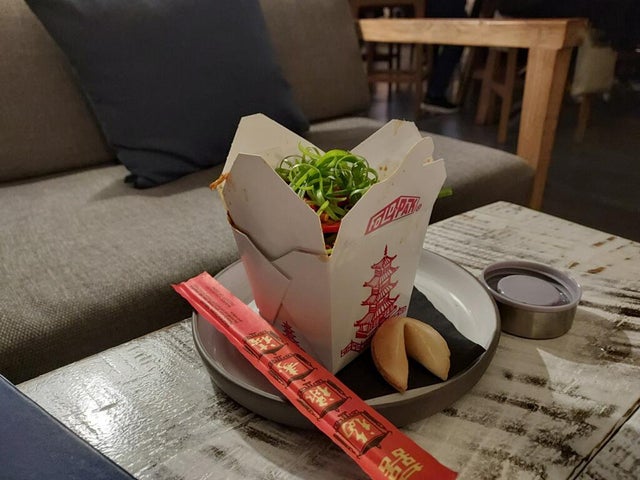 Weird Food Serving (22 pics)
