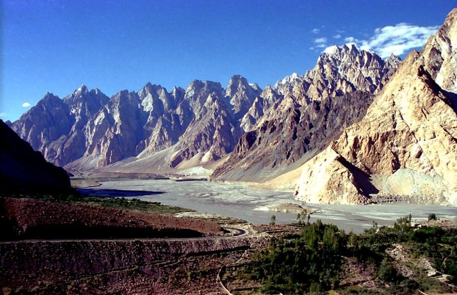 Scenic Roads (19 pics)