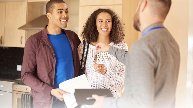 Important Checklist for Tenants Looking for Flats for Rent in Noida