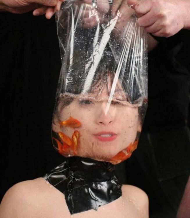 Strange Photos From Japan (15 pics)