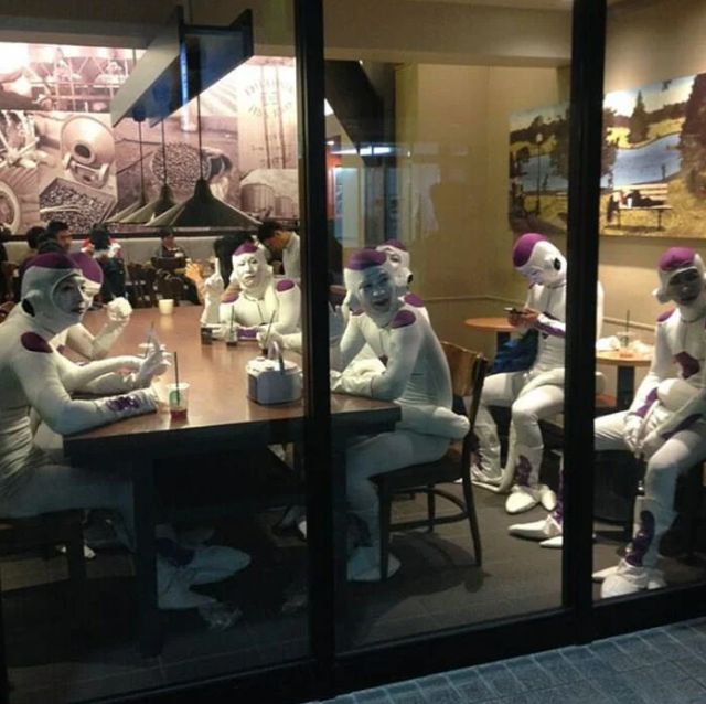 Strange Photos From Japan (15 pics)
